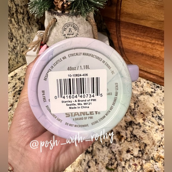 Stanley 40 oz. Stainless Steel H2.0 Flowstate Quencher, NWT - Picture 8 of 9